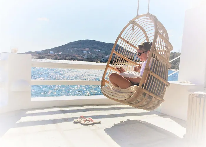 Captain Zeppos * Milos Island