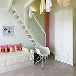 Captain Zeppos Hotel *