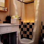 Hotel Captain Zeppos Milos Island
