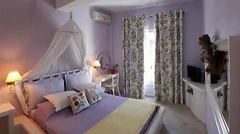 Captain Zeppos Hotel Milos Island