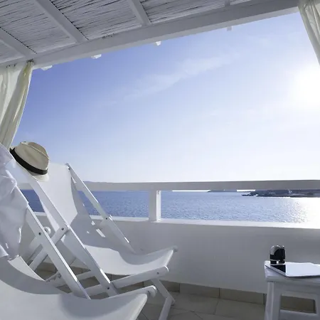 Otel Captain Zeppos Milos Island