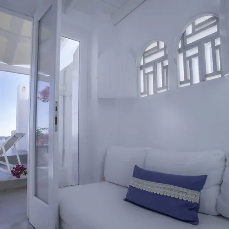 Captain Zeppos Milos Island