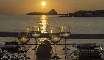 Captain Zeppos Milos Island