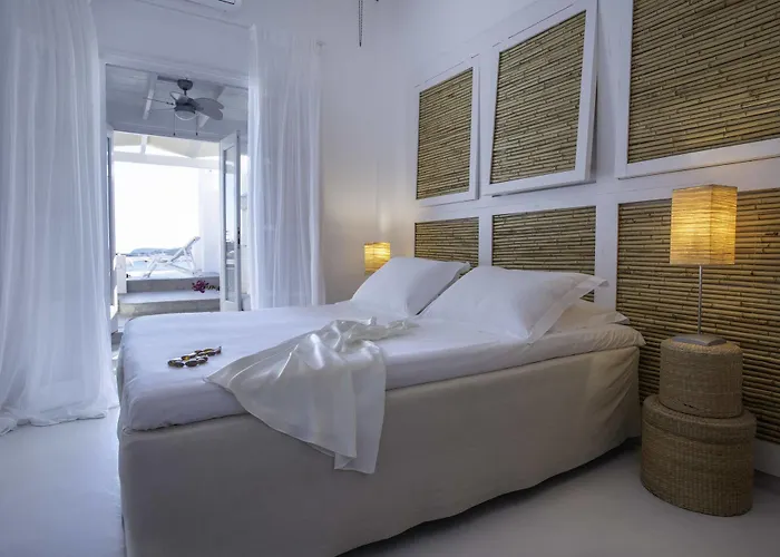 Captain Zeppos Hotel Milos Island